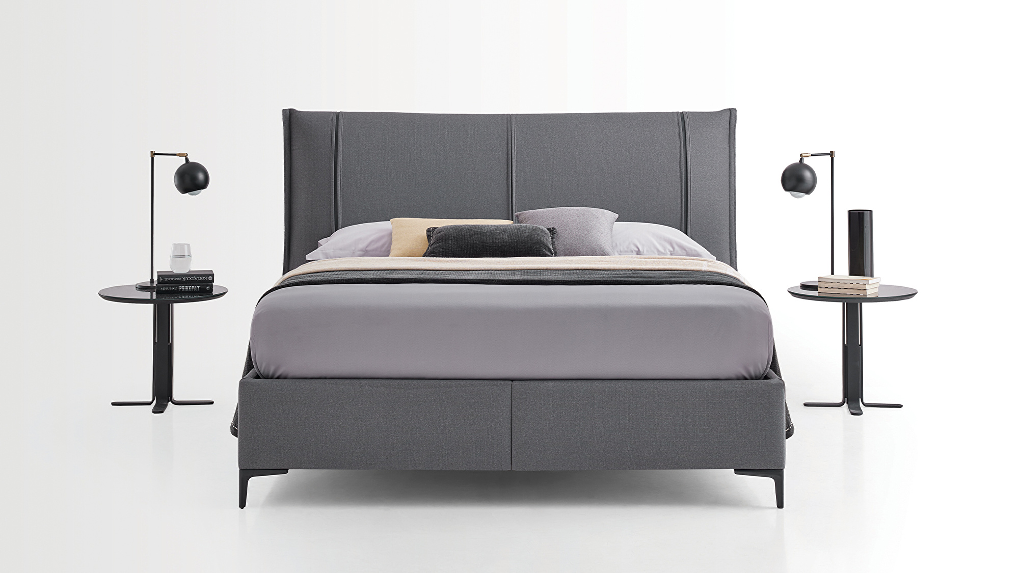 Set met Lisbon boxspring en Tesla Power hoofdbord
