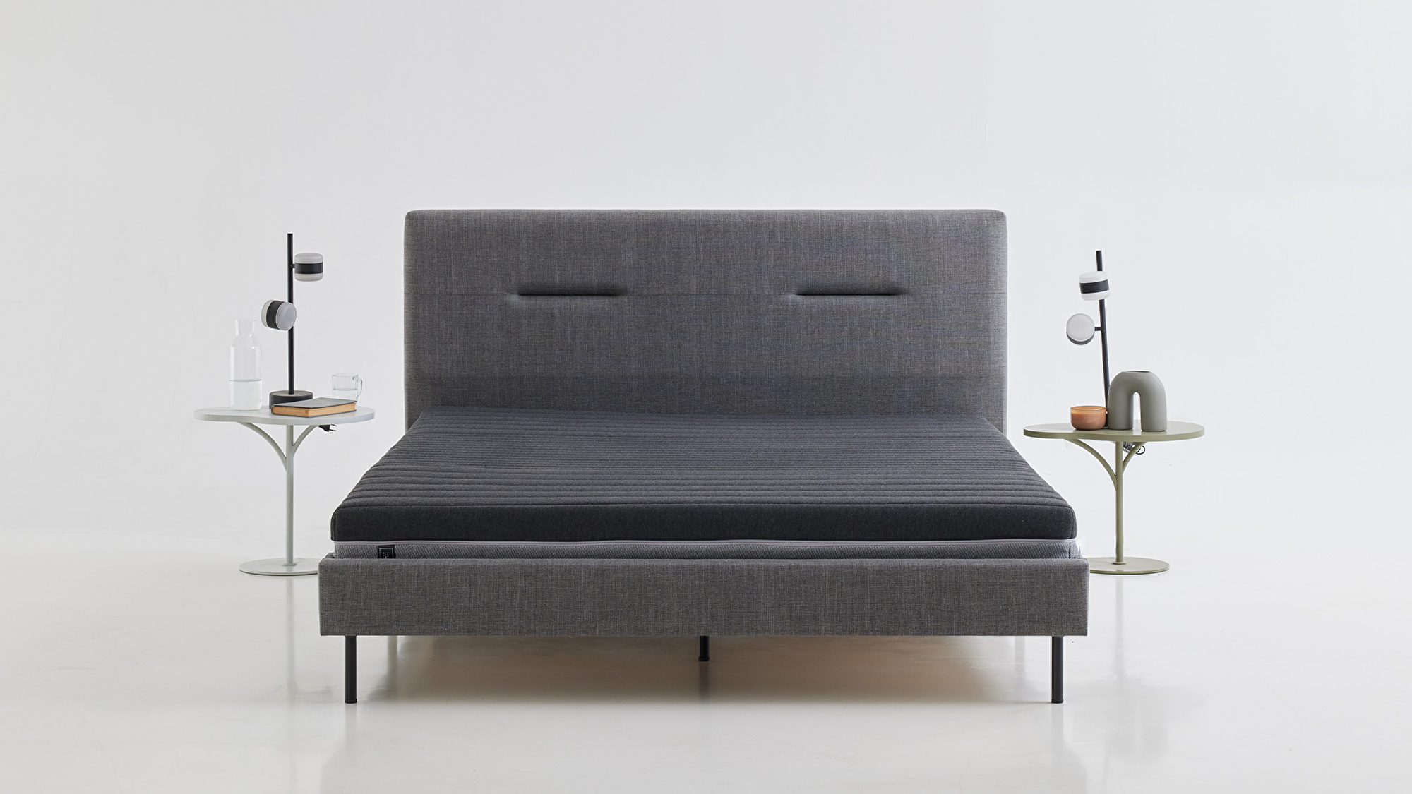 Set met Optimum Support matras en Sovene bedframe met hoofdbord