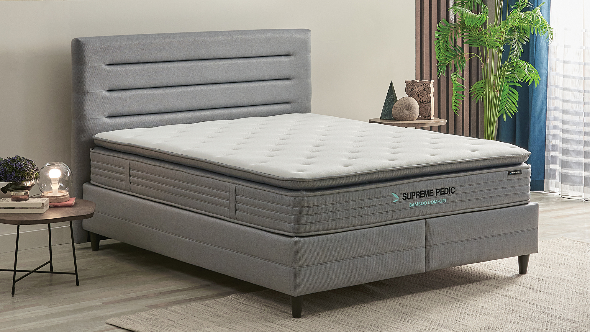 Set met Supreme Pedic matras, boxspring en hoofdbord