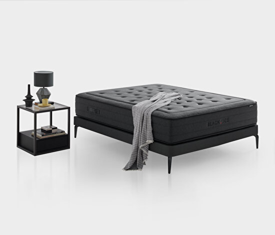 Black Ice Yatak + Black Ice Yastık