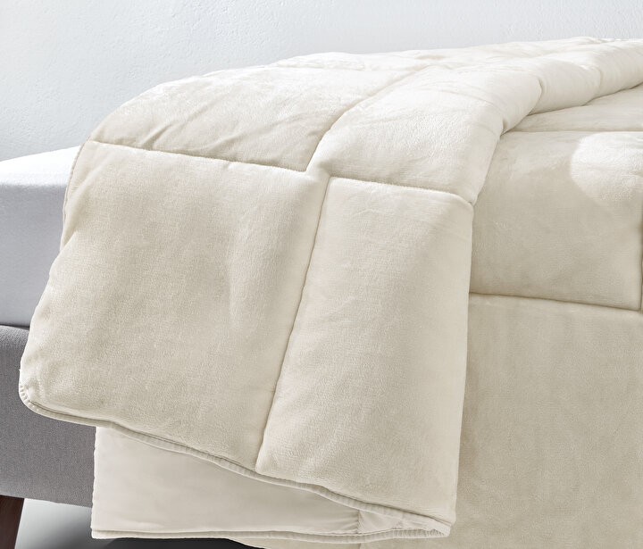 Macaron - Cream Wellsoft Quilt