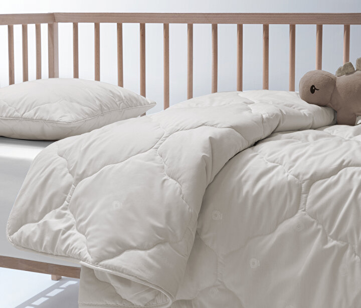 Vilnawashed Wool Baby Quilt