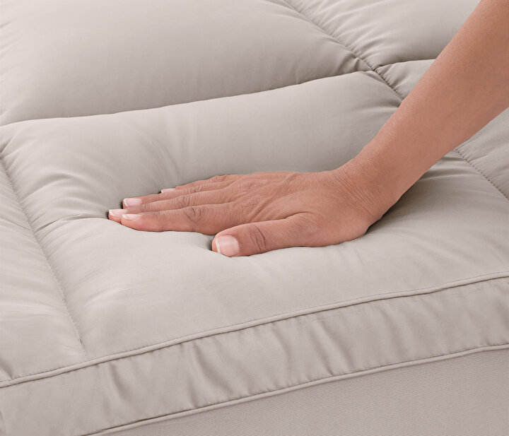 Supreme Air - Cream Sleep Pad