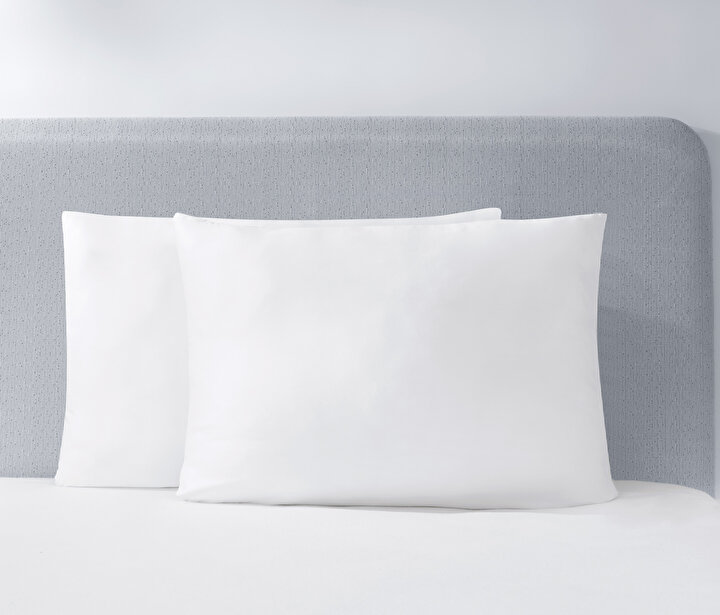 Polyat Pillow