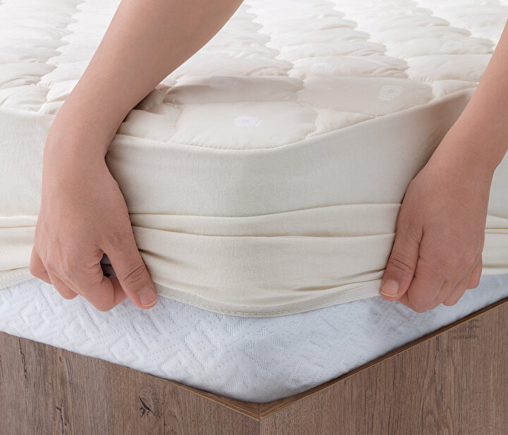 Vilnawashed Wool Baby Mattress Protector