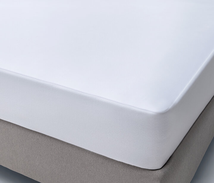 Microfit Liquid-Proof Mattress Protector